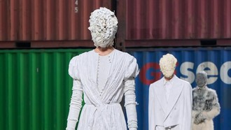 Debut Bersejarah, Maison Margiela Gelar Show Perdana di Luar Paris