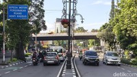 ‎Di Braga, warga juga memanfaatkan libur panjang ini untuk mengunjungi sejumlah tempat yang viral.