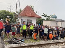 Pengendara Motor Tewas Tertabrak KA Harina di Rel Kokrosono Semarang