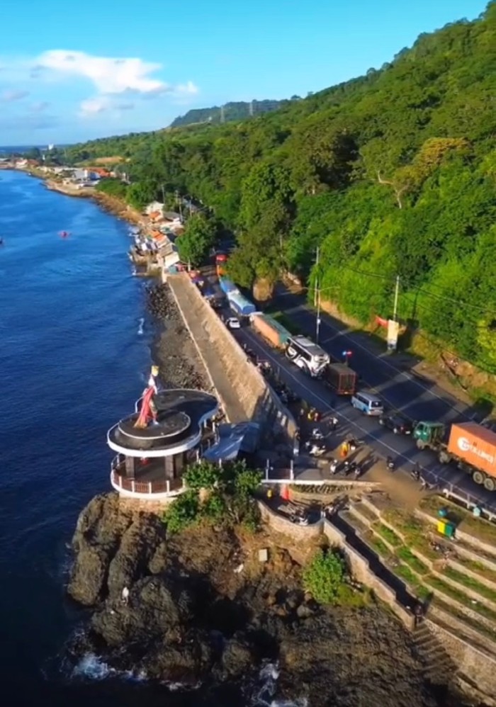 Pantauan udara arus kendaraan menuju Pelabuhan Ketapang Banyuwangi