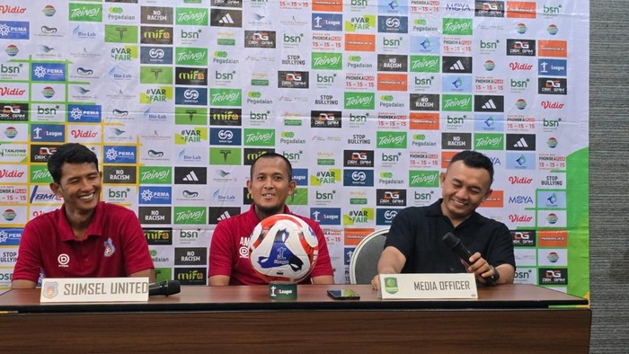 Pre match press conference Sumsel United.