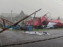 Angin Kencang di Tulungagung Robohkan Tenda Kejurprov-Rusak Belasan Rumah