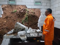 Lahan Kopdes Merah Putih di Tulungagung Longsor Ancam Belasan Rumah Warga