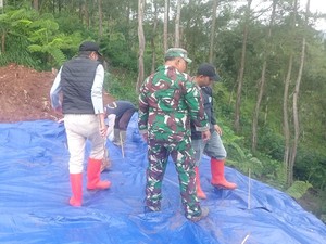 Lahan Kopdes Merah Putih di Tulungagung Longsor Ancam Belasan Rumah Warga