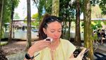 Yuki Kato Rayakan Ulang Tahun hingga Momen Kuliner Seru di Bali