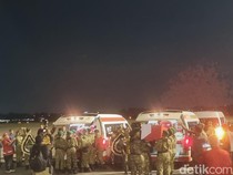 Sultan HB X Ikut Sambut Jenazah Praka Farizal dan Sertu Ichwan di Adisutjipto