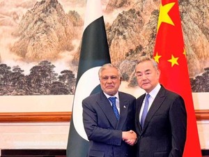 China Usaha Jadi Mediator Perang AS-Iran, Bakal Berhasil?