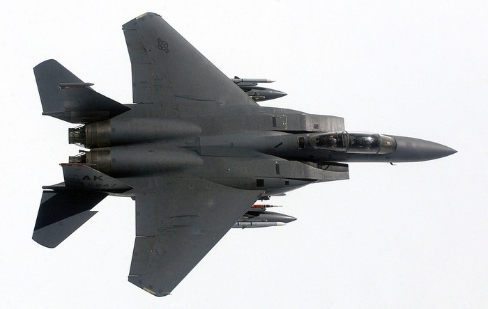 Wujud dan Kecanggihan Jet Tempur F-15E yang Dijatuhkan Iran