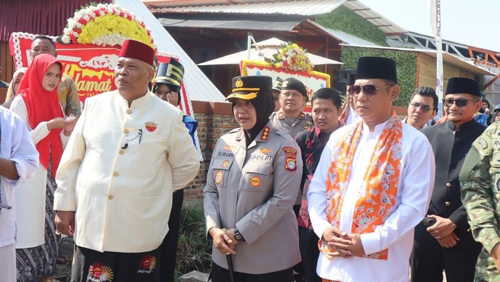 Kapolres Metro Bekasi Kombes Sumarni menghadiri Lebaran Bekasi 2026 di Tambun Utara, Sabtu (4/4/2026).