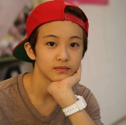 Potret Transformasi Mark Lee dari Masa ke Masa