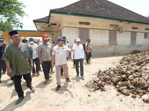 Tito Utus 731 Praja IPDN-37 ASN Kemendagri Bersihkan Lumpur di Aceh Tamiang