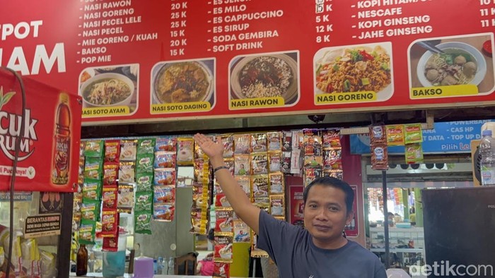 Tangkapan layar video pelanggan protes. Lokasi Depot Ilham di Terminal Purabaya.