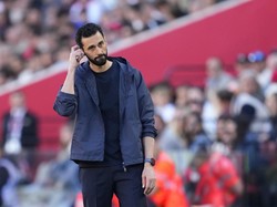 Kami tidak tahu penyebabnya, mengapa ini selalu terjadi di menit akhir, jelas pelatih Alvaro Arbeloa (Anadolu via Getty Images/Anadolu)