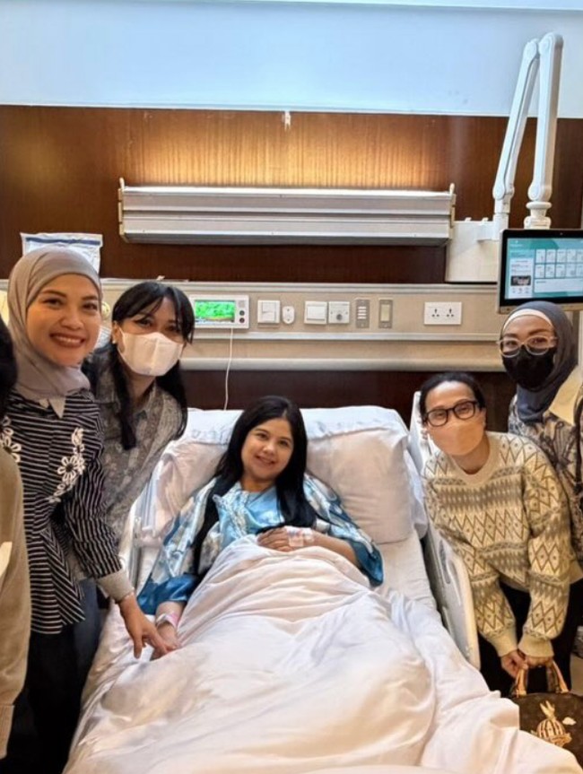 Potret Tampilan Natural Annisa Pohan Setelah Melahirkan, Dipuji Awet Muda