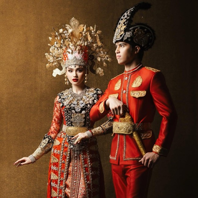 Jawaban Gak Terduga El Rumi soal Kapan Nikahi Syifa Hadju