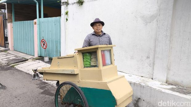 Es Puter Mang Temon di Bandung Es Puter Mang Temon di Bandung