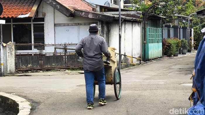 Es Puter Mang Temon di Bandung