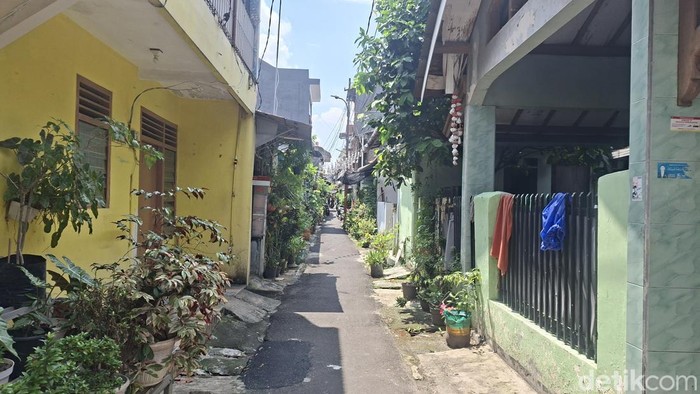 Gang Malaka di Rawajati