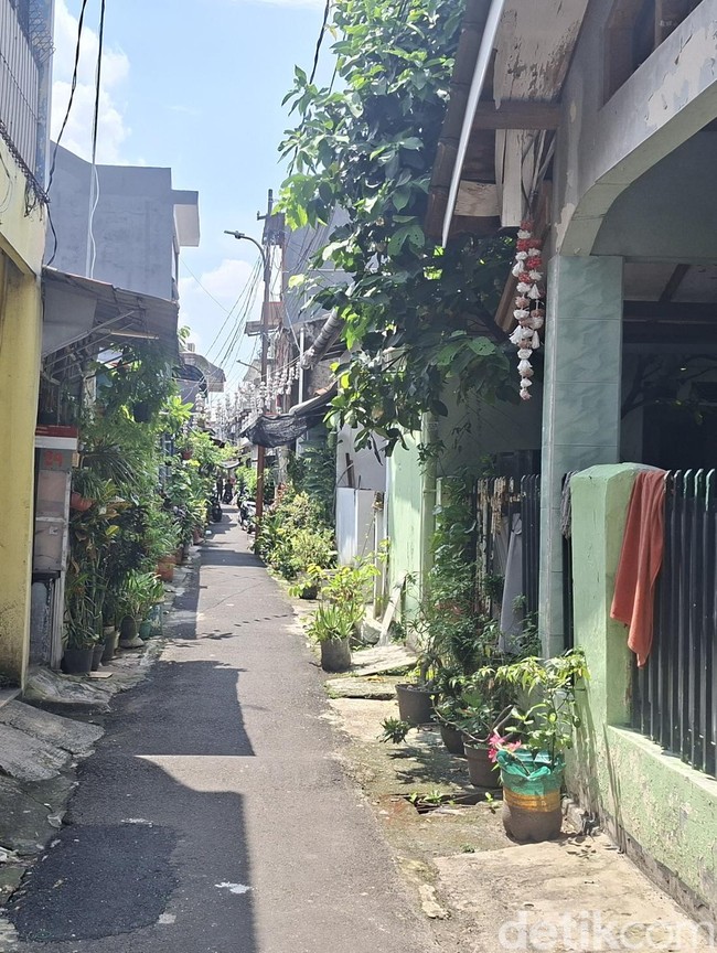 Di Gang Sempit Jakarta Ini, Tan Malaka Bersembunyi dan Menulis Madilog