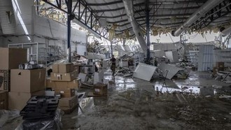 Rudal Iran Hantam Tel Aviv, Beberapa Orang Terluka