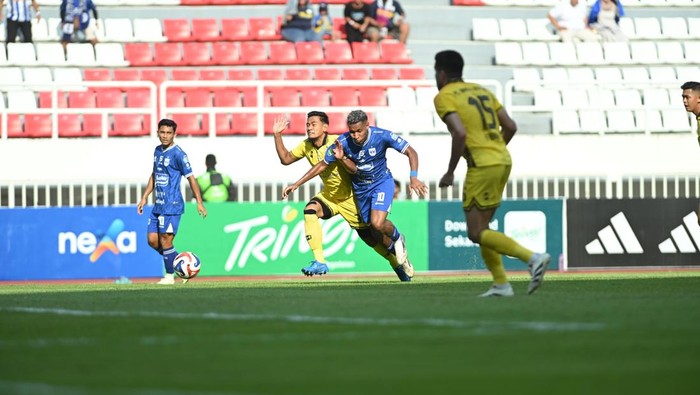 Laga PSIS lawan Barito di Stadion Jatidiri Semarang, Minggu (5/4/2026).