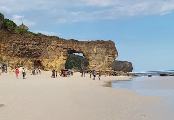 Pantai Mbawana di Sumba Barat Daya, NTT. (Tangkapan layar Google Maps)