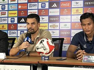 Persita Ditekuk Persebaya, Carlos Pena: Akurasi Kami Tak Bertaji