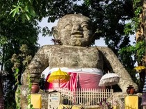 Sejarah dan Makna Patung Bayi di Jalan Raya Sakah Gianyar