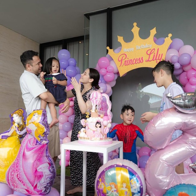Selamat Ulang Tahun Ke-2 Lily, Putri Raffi Ahmad dan Nagita Slavina