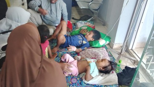 Sejumlah balita korban keracunan menu MBG dirawat di Puskesmas Wera, Kabupaten Bima, NTB, Minggu (5/4/2026). (Dok. Puskesmas Wera)