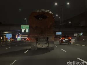 Ancam Nyawa, Truk Tanpa Lampu Belakang Masih Banyak Beredar