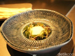 Cita Rasa Unik Young Coconut dan Cured Fish di Locavore NXT Ubud