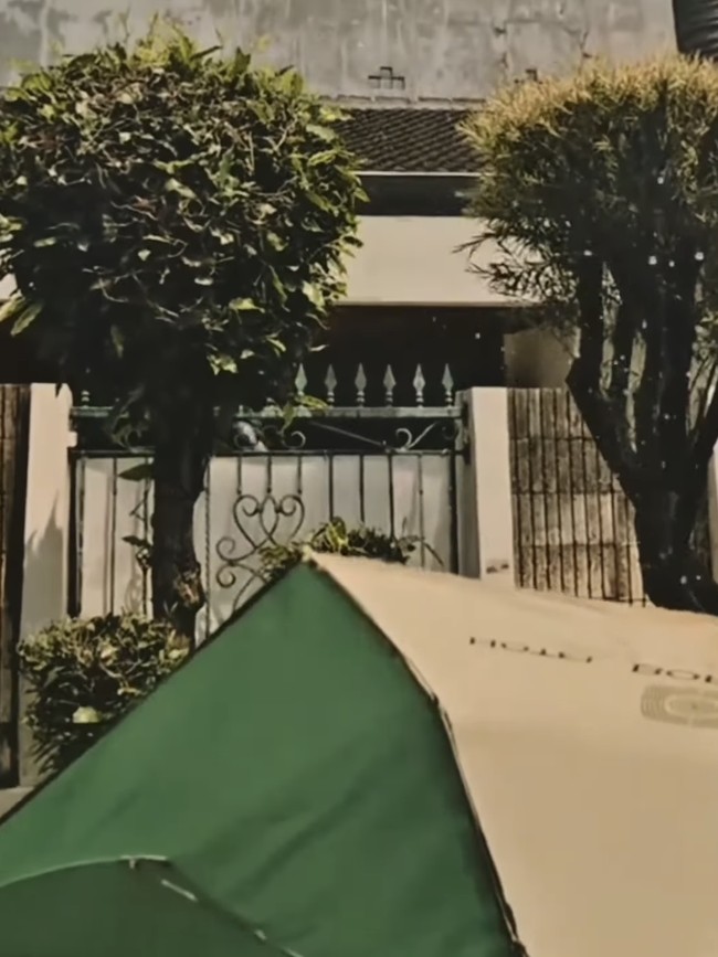 Aldi Taher Minta Maaf ke Tetangga yang Siram Pelanggan Aldis Burger