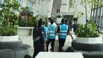 Gerak Cepat Petugas Tangani Atap Jebol di Bandara Soetta