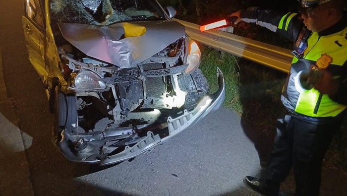 Avanza yang menabrak kernet hingga tewas di Tol Sumo