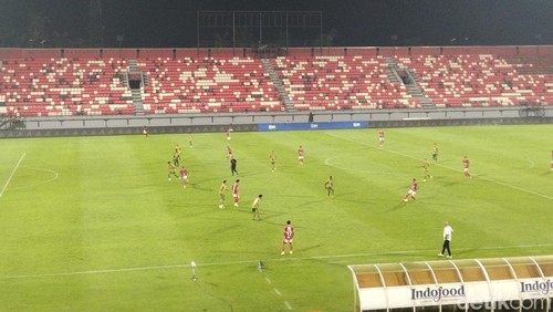 Bali United pesta gol 6-1 saat melawan PSBS Biak di Stadion Kapten I Wayan Dipta, Gianyar, Senin (6/4/2026).