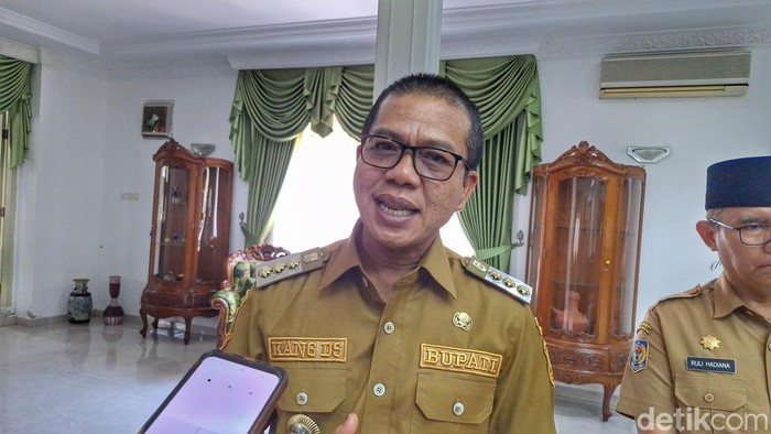 Bupati Bandung Dadang Supriatna saat ditemui detikJabar di Rumah Dinas Bupati Bandung, Soreang, Senin (6/4/2026).