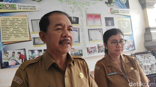 I Made Agus Aryawan seusai rapat dengan pengelola pasar dan jasa angkut sampah di Badung, Senin (6/4/2026). (Agus Eka/detikBali)
