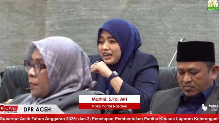 Anggota DPRA Martini