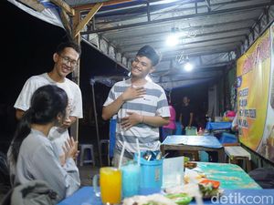 Di Balik Ramainya Penyetan Pegasus, Ada Teman Tuli Melayani dalam Sunyi