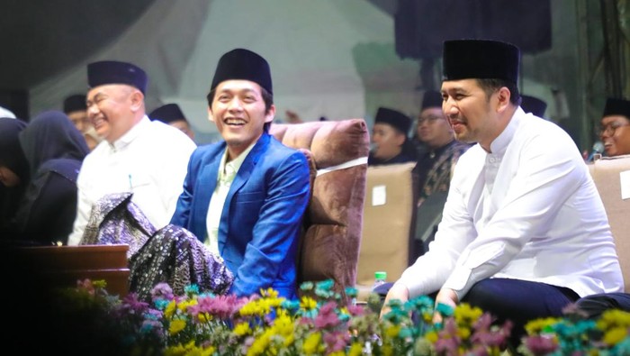 Emil Elestianto Dardak dan Gus Idam