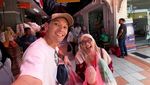 Foodies! Ben Kasyafani Asyik Kulineran di Bangkok hingga Madinah