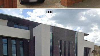 Bangunan lama dengan detail arsitektur unik kini berubah jadi rumah modern besar dengan tampilan lebih masif. Sebagian netizen menyebutnya “terlalu kaku”. Foto: Boredpanda