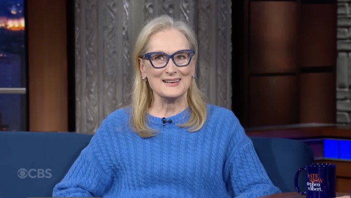 Gaya Meryl Streep Pakai Sweater Ikonis Devil Wears Prada
