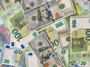 Nilai Rupiah Melemah, Kiriman TKI ke Kampung Bertambah
