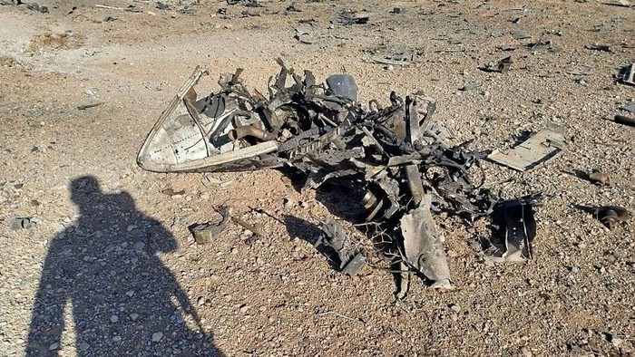 IRAN - APRIL 05: (----EDITORIAL USE ONLY - MANDATORY CREDIT - THE ISLAMIC REVOLUTIONARY GUARD CORPS / HANDOUT - NO MARKETING NO ADVERTISING CAMPAIGNS - DISTRIBUTED AS A SERVICE TO CLIENTS----) A view of wreckage and remains of the downed F-15 fighter jet is seen in Iran on April 05, 2026. Colonel Ibrahim Zulfiqari, spokesperson for the Khatam al-Anbiya Central Headquarters stated regarding the U.S. operation to locate the missing co-pilot of the downed F-15 fighter jet: The attempt to rescue the pilot has failed. (Photo by Islamic Revolutionary Guard Corps/Anadolu via Getty Images)