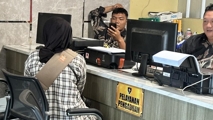 IRT di Palembang melapor ke polisi usai diduga dianiaya selingkuhan suami