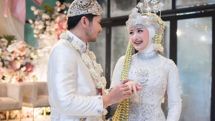 jinjuu mutiara adiguna