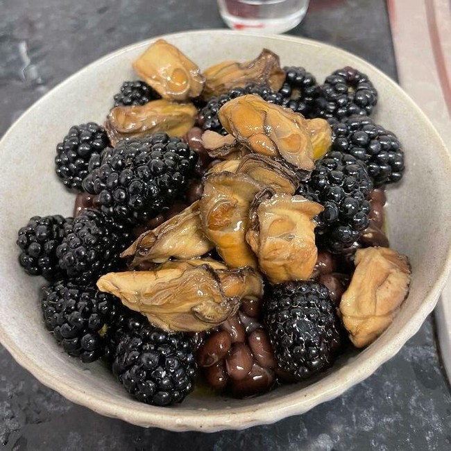 Kombinasi Makanan Paling Aneh yang Bikin Mual, Berani Coba?