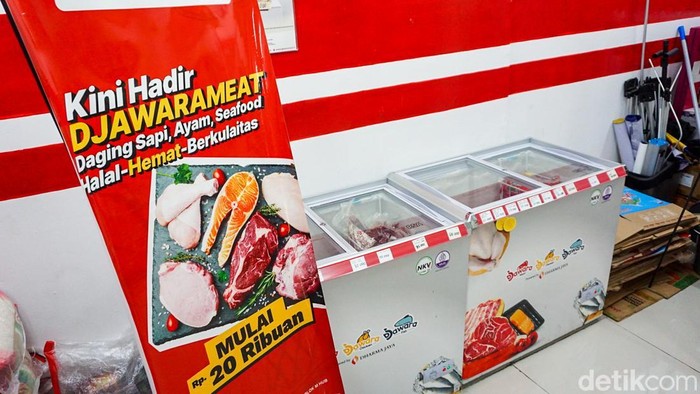 Suasana Koperasi Merah Putih di kawasan Blok M, Jakarta Selatan, Senin (6/4/2026).